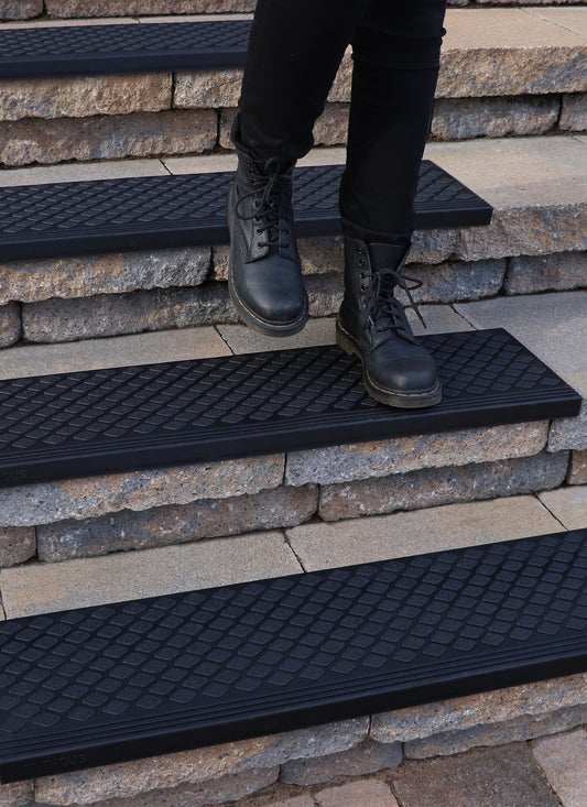 Non-Slip Rubber Stair Treads with Nosing